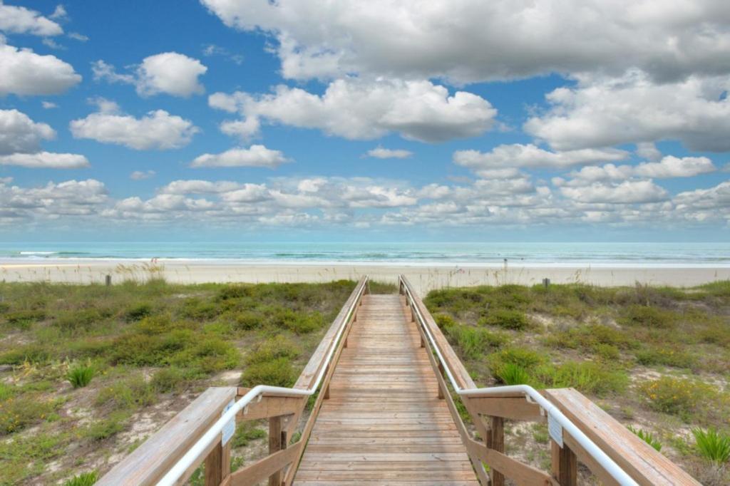 Sea La Vie Beach Oceanfront Patio Pet Friendly شاطئ جاكسونفيل المظهر الخارجي الصورة